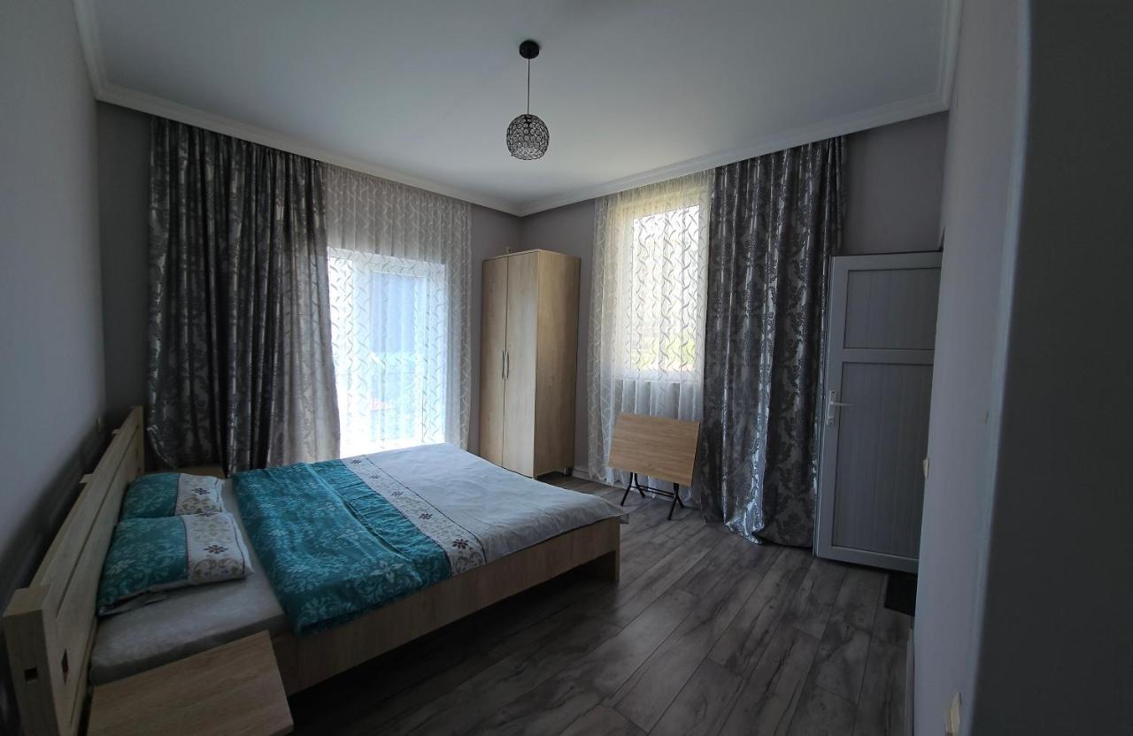 Tete Guest House Batum Oda fotoğraf